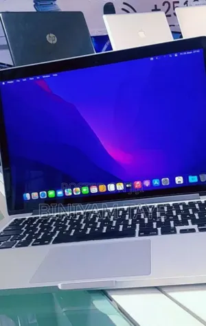 New Laptop Apple MacBook Pro 2015 8GB Intel Core I7 SSD 256GB