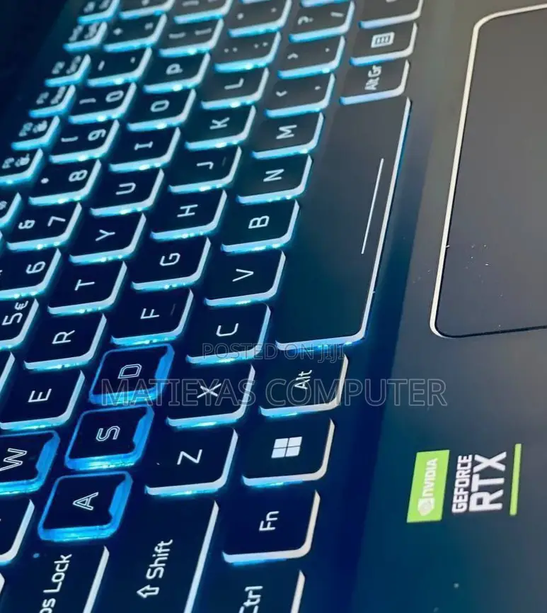 New Laptop Acer Predator Helios 300 16GB Intel Core I9 SSD 512GB