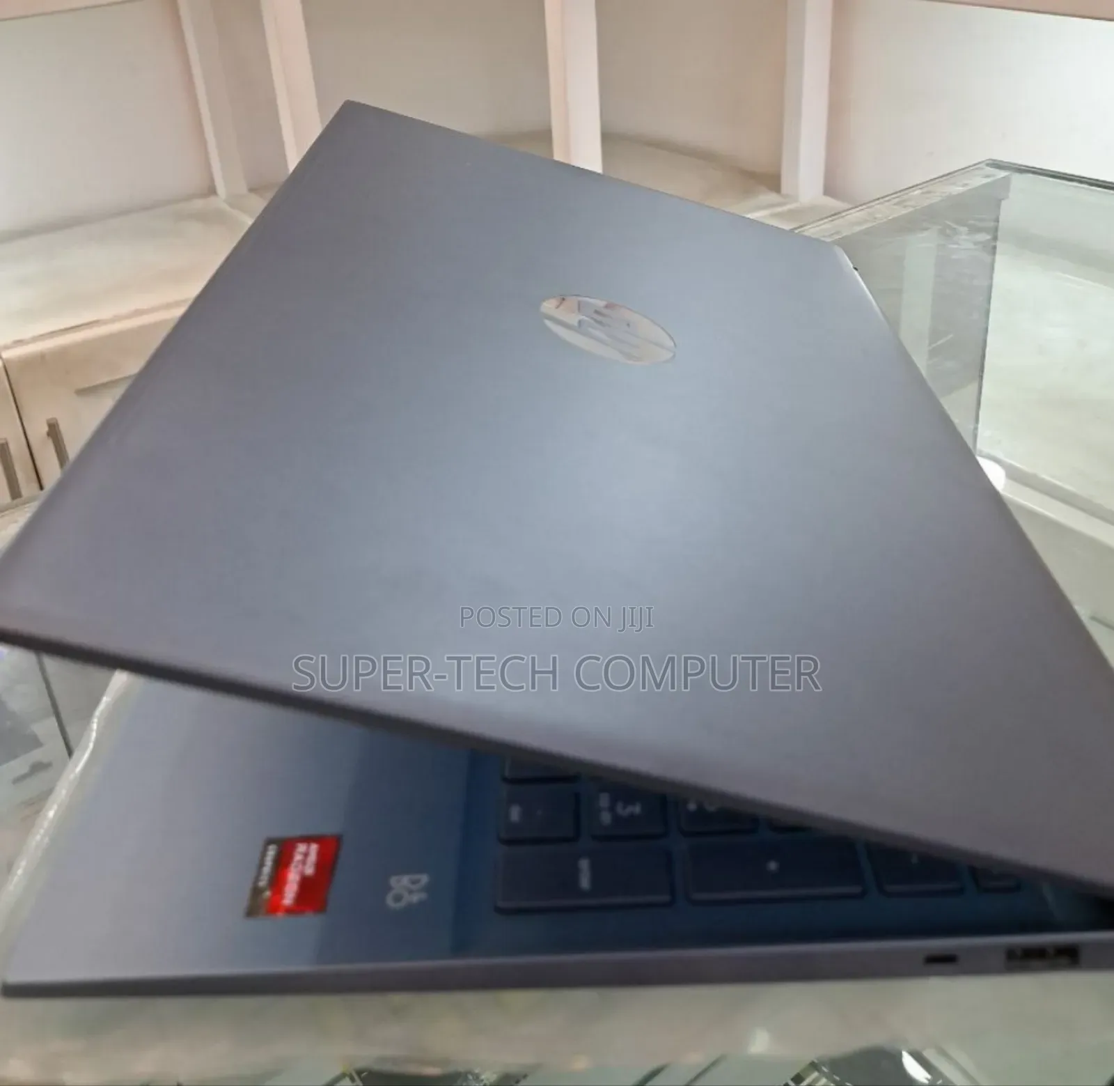 New Laptop HP Pavilion 15 8GB AMD Ryzen 5 SSD 512GB