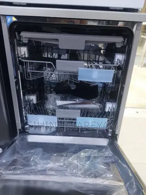 SAMSUNG Dish Washer