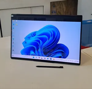 New Laptop Lenovo Yoga 9i 16GB Intel Core I7 SSD 512GB