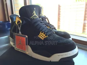 Jordan 4 Royal Master Quality Shoes for You Made in Vietna