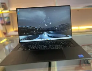 New Laptop Dell XPS 15 16GB Intel Core I7 SSD 512GB