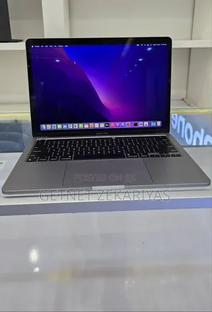 New Laptop Apple MacBook Pro M1 16GB Apple M1 Pro SSD 1T