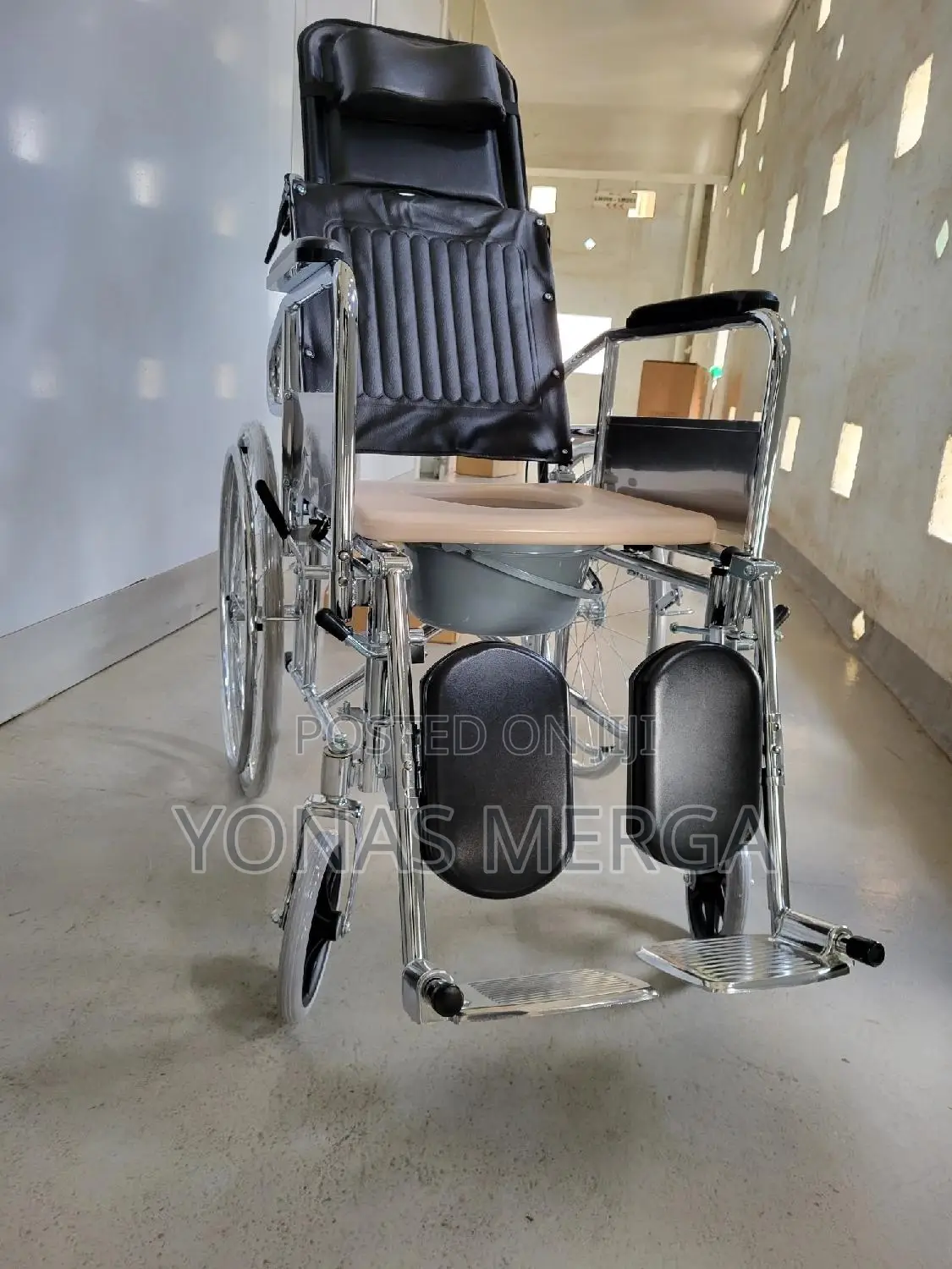 Toilet_wheelchair //ዌልቼርwheelchair||Lightweight Alloysዊልቼር