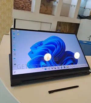 New Laptop Lenovo Yoga 9i 16GB Intel Core I7 SSD 512GB