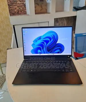 New Laptop Lenovo Yoga 9i 16GB Intel Core I7 SSD 512GB