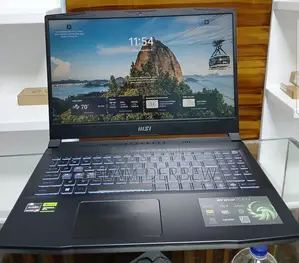 New Laptop MSI 16GB AMD Ryzen 5 SSD 1T