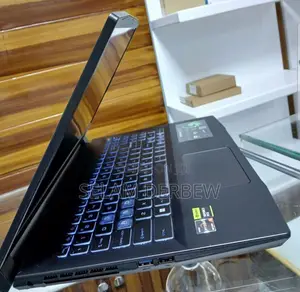 New Laptop MSI 16GB AMD Ryzen 5 SSD 1T