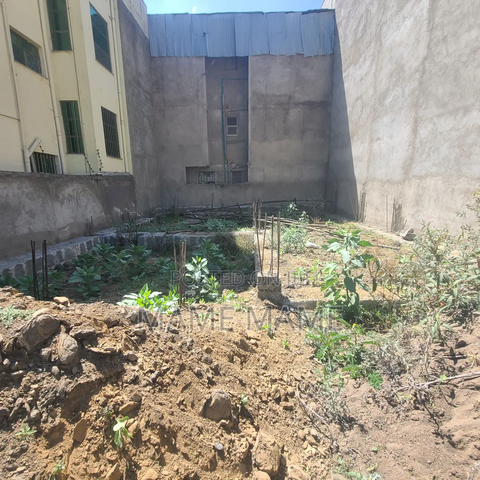 5bdrm House in Addis Abeba, Bole for sale