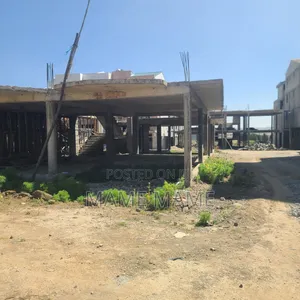 5bdrm House in Addis Abeba, Bole for sale