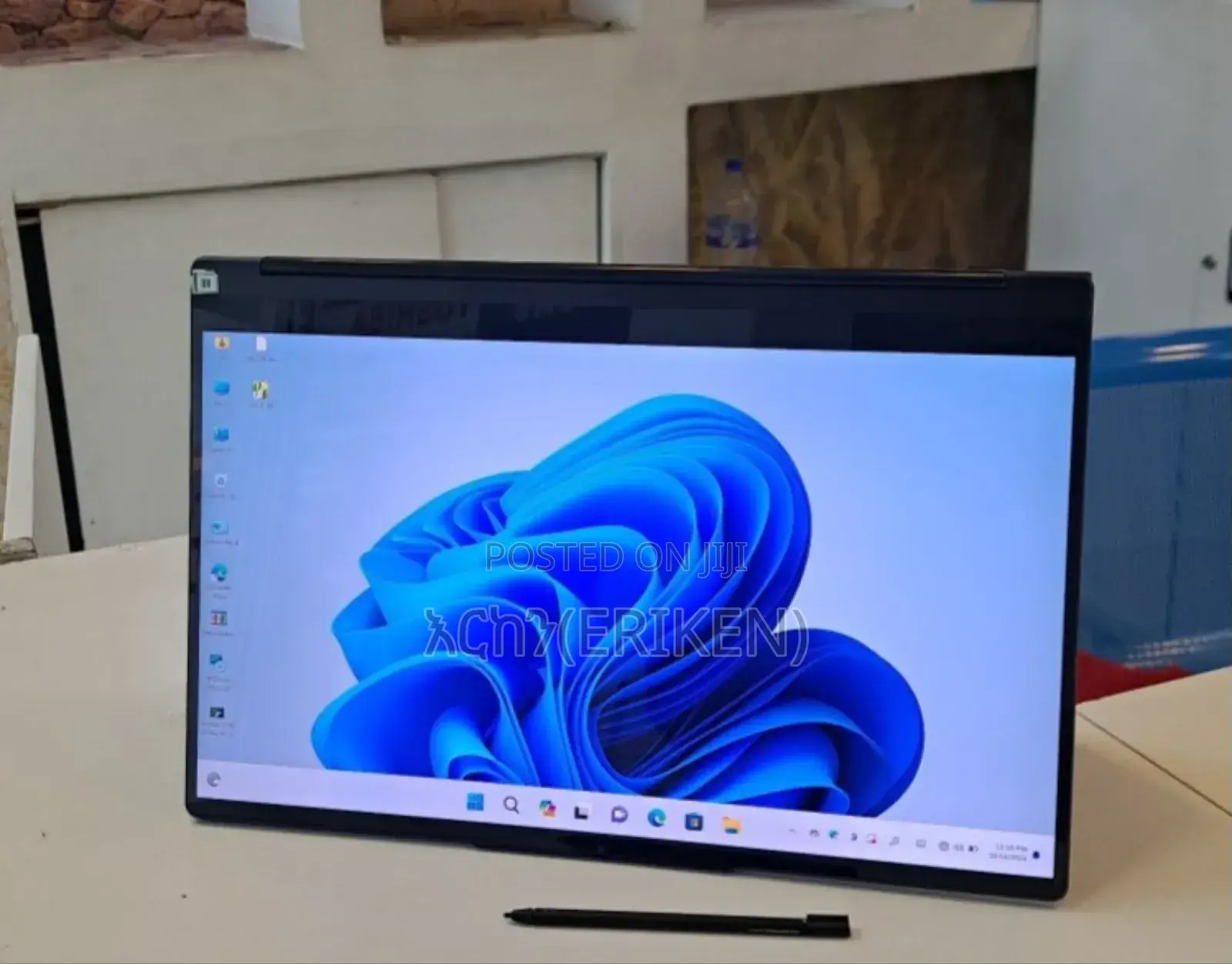 New Laptop Lenovo Yoga 9i 16GB Intel Core I7 SSD 512GB