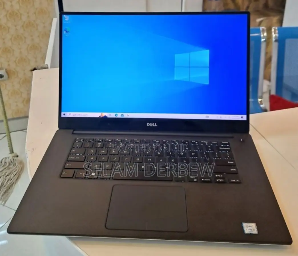 New Laptop Dell XPS 15 16GB Intel Core I7 SSD 512GB