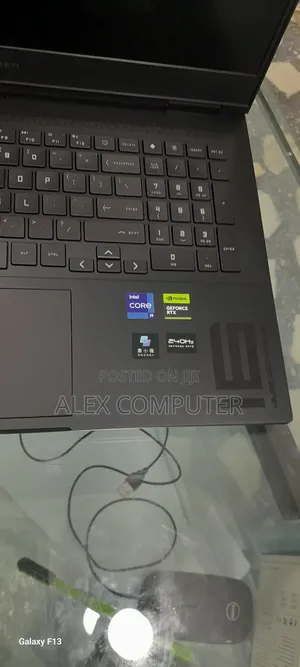 New Laptop HP Omen 15 16GB Intel Core I9 SSD 1T