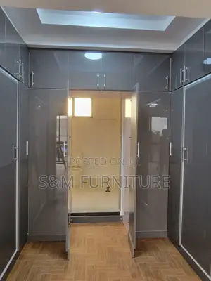 Breathtaking Wardrobes Crafted Professionally.