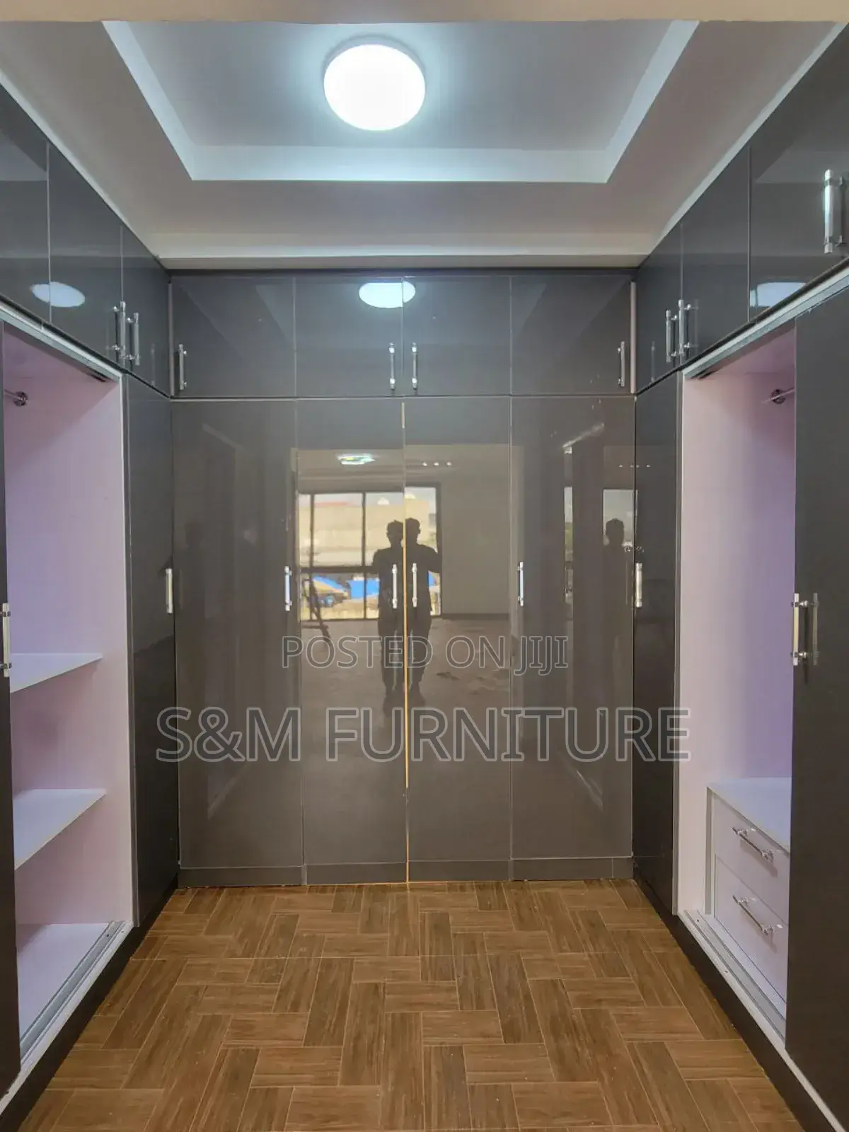 Breathtaking Wardrobes Crafted Professionally.