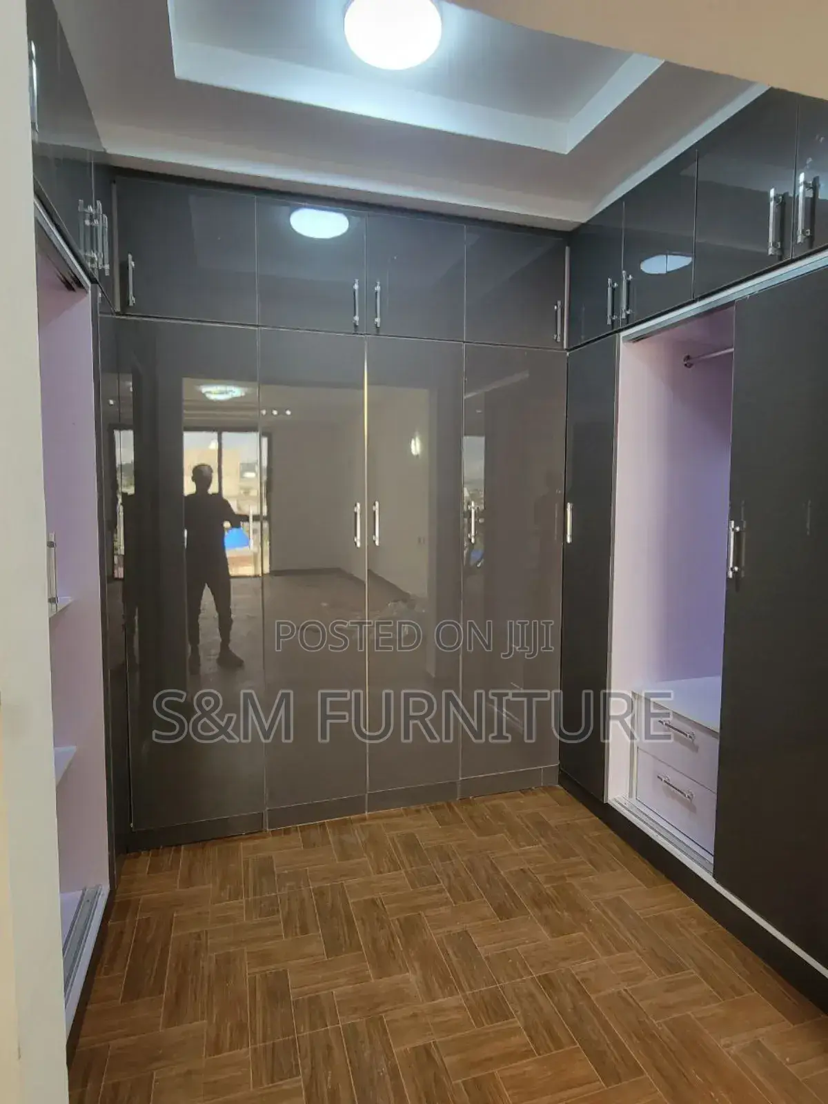 Breathtaking Wardrobes Crafted Professionally.