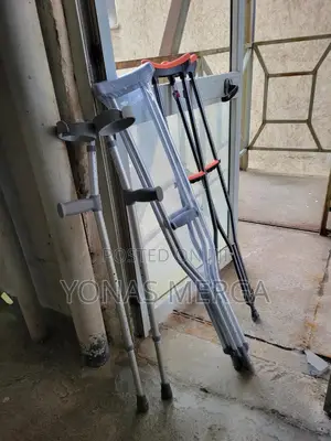 Bilateral Crutches=Elbow Crutches/ባለብብት እና ባለክንድkranch፥ክራንች
