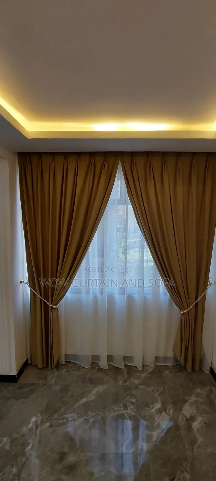 Curtain/Megarja