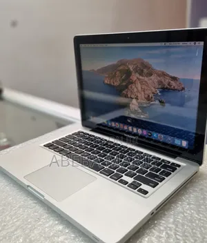 New Laptop Apple MacBook Pro 2012 4GB Intel Core I5 SSD 500GB