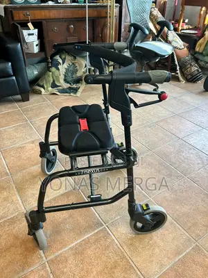 Nexus Foldable Walker/the Walker Has 4 Wheels, Breaks a Seat