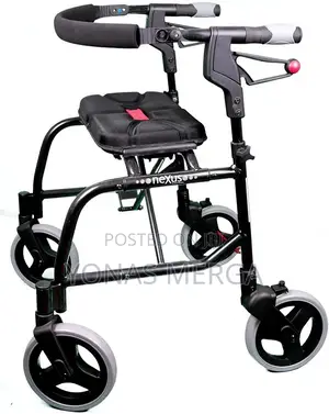 Walker Walker Strong Sturdy the Rollator Has a Double-Banded