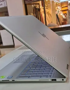 New Laptop HP Envy X360 20GB Intel Core I5 SSD 256GB