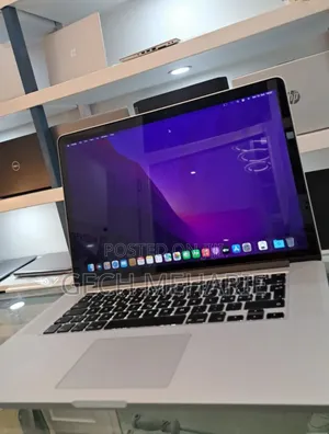 New Laptop Apple MacBook Pro 2015 16GB Intel Core I7 SSD 256GB