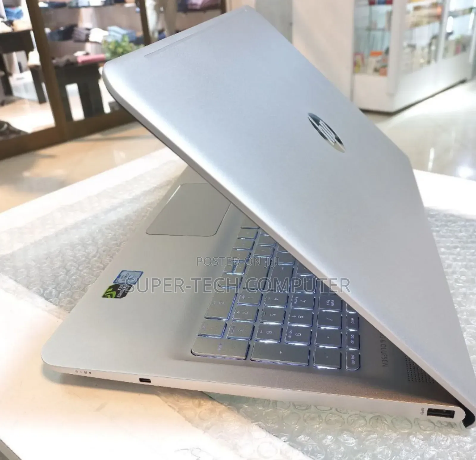 New Laptop HP Envy 13 8GB Intel Core I5 HDD+SSD 640GB