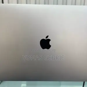 New Laptop Apple MacBook Air 2019 8GB Intel Core i5 SSD 256GB