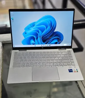 New Laptop HP Pavilion 14 16GB Intel Core i7 SSD 1T