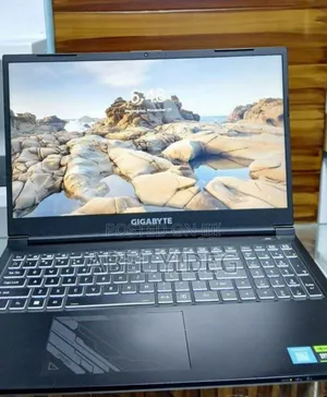 New Laptop Gigabyte 16GB Intel Core I7 HDD+SSD 512GB