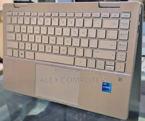 New Laptop HP Envy X360 8GB Intel Core I5 SSD 512GB