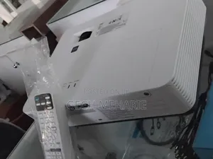 Sony Projector Model Name VPL-Dx220 Hardw