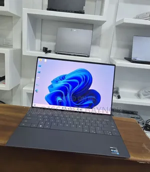 New Laptop Dell XPS 15 16GB Intel Core I7 SSD 512GB