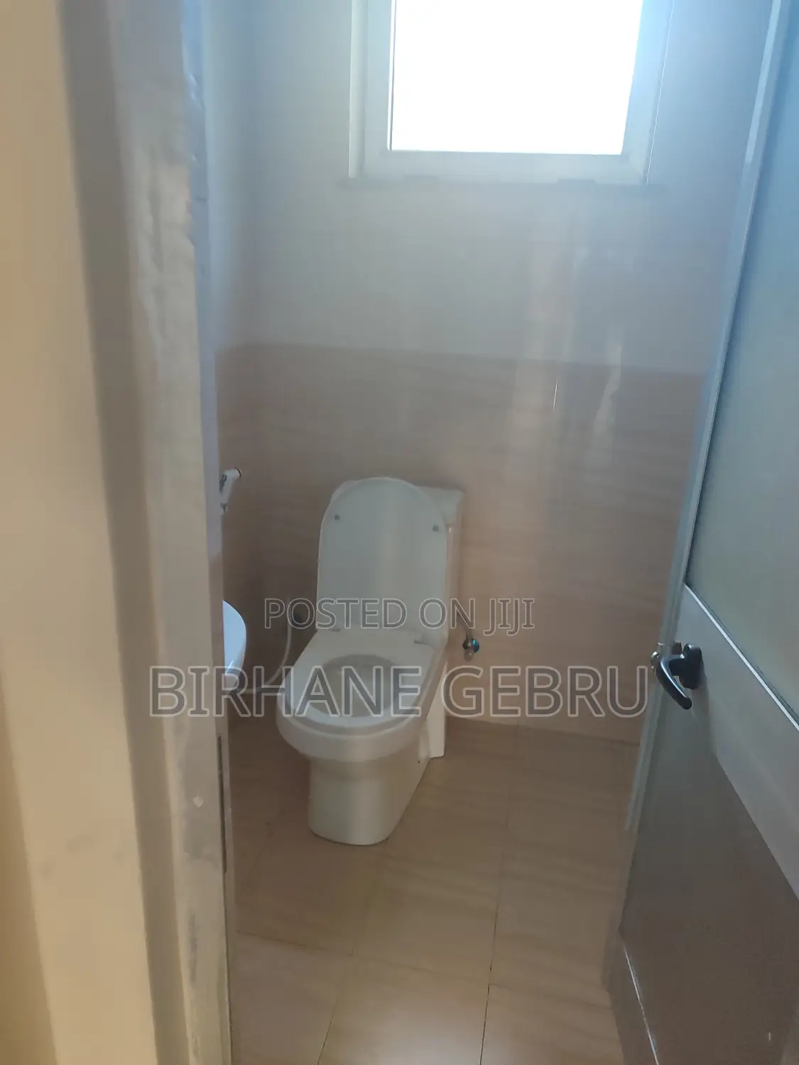 Luxury Apartiment Rent for Office or Business