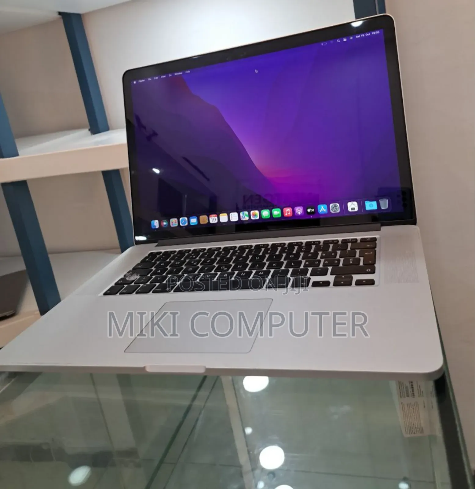 New Laptop Apple MacBook Pro 2015 16GB Intel Core I7 SSD 256GB