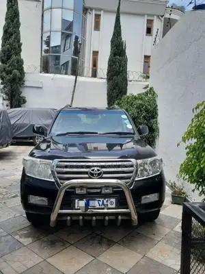 Toyota Land Cruiser 2012 Blue