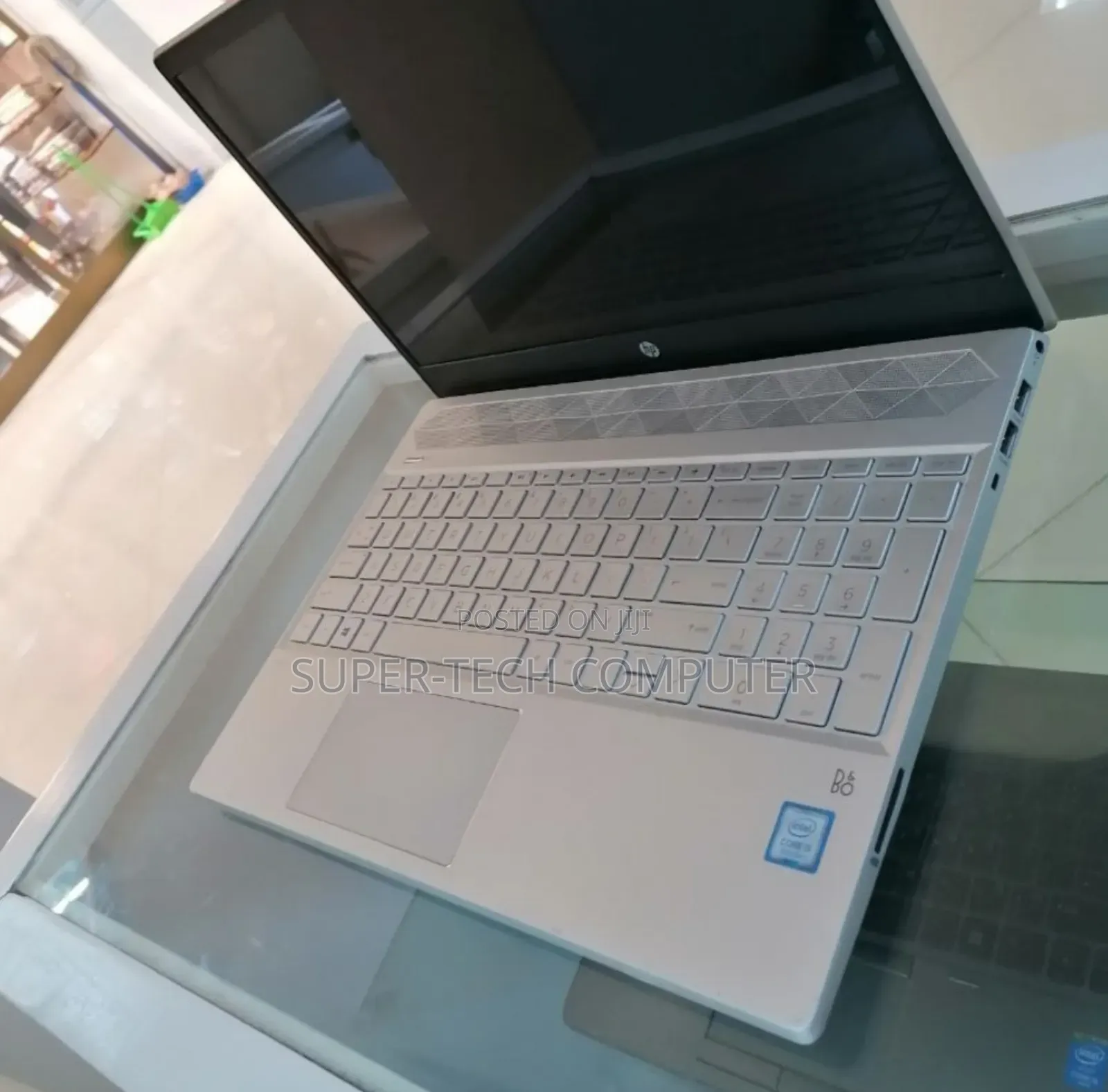 New Laptop HP Pavilion 15 8GB Intel Core I7 SSD 512GB