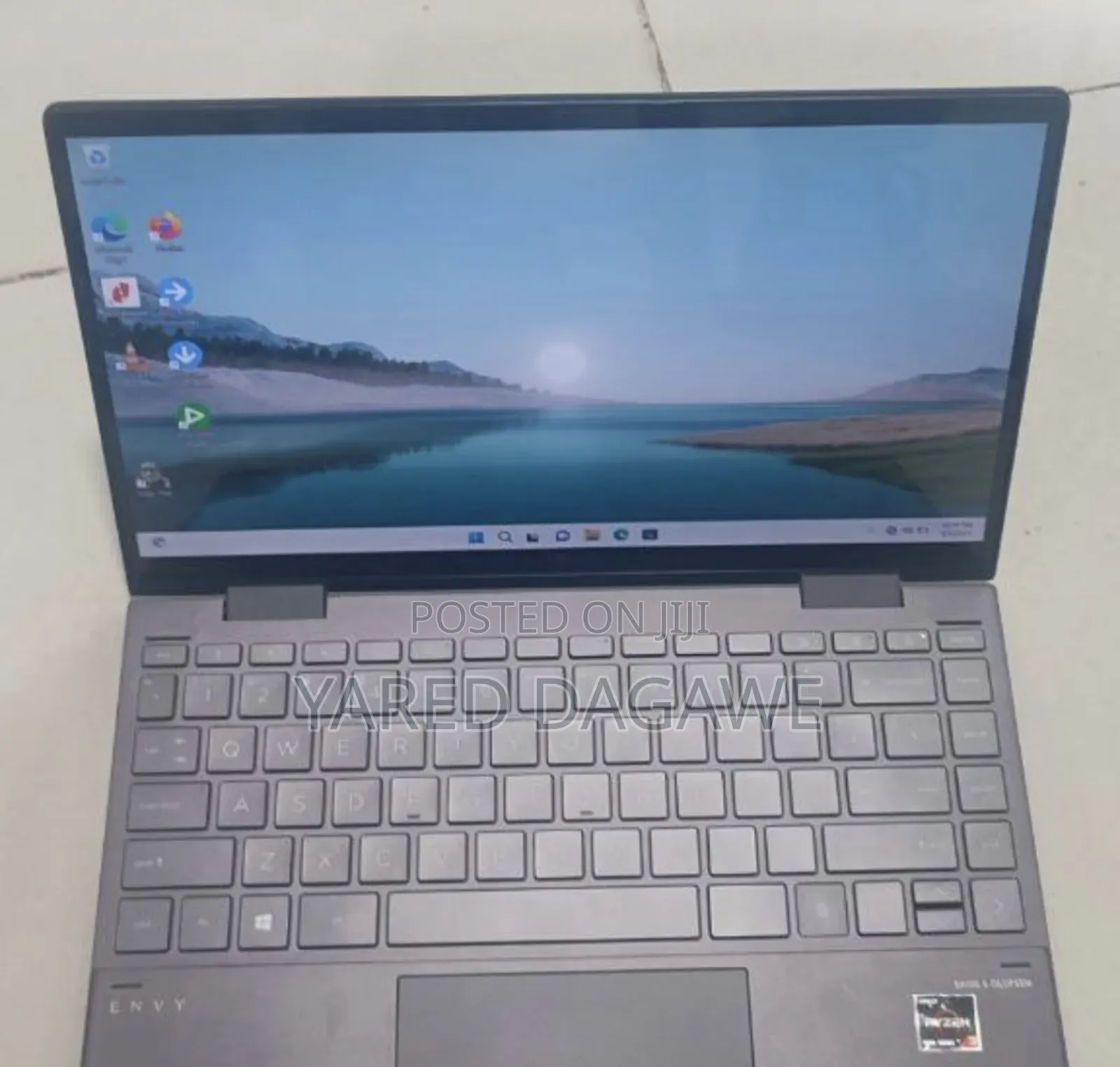New Laptop HP Envy X360 8GB AMD Ryzen 5 SSD 256GB