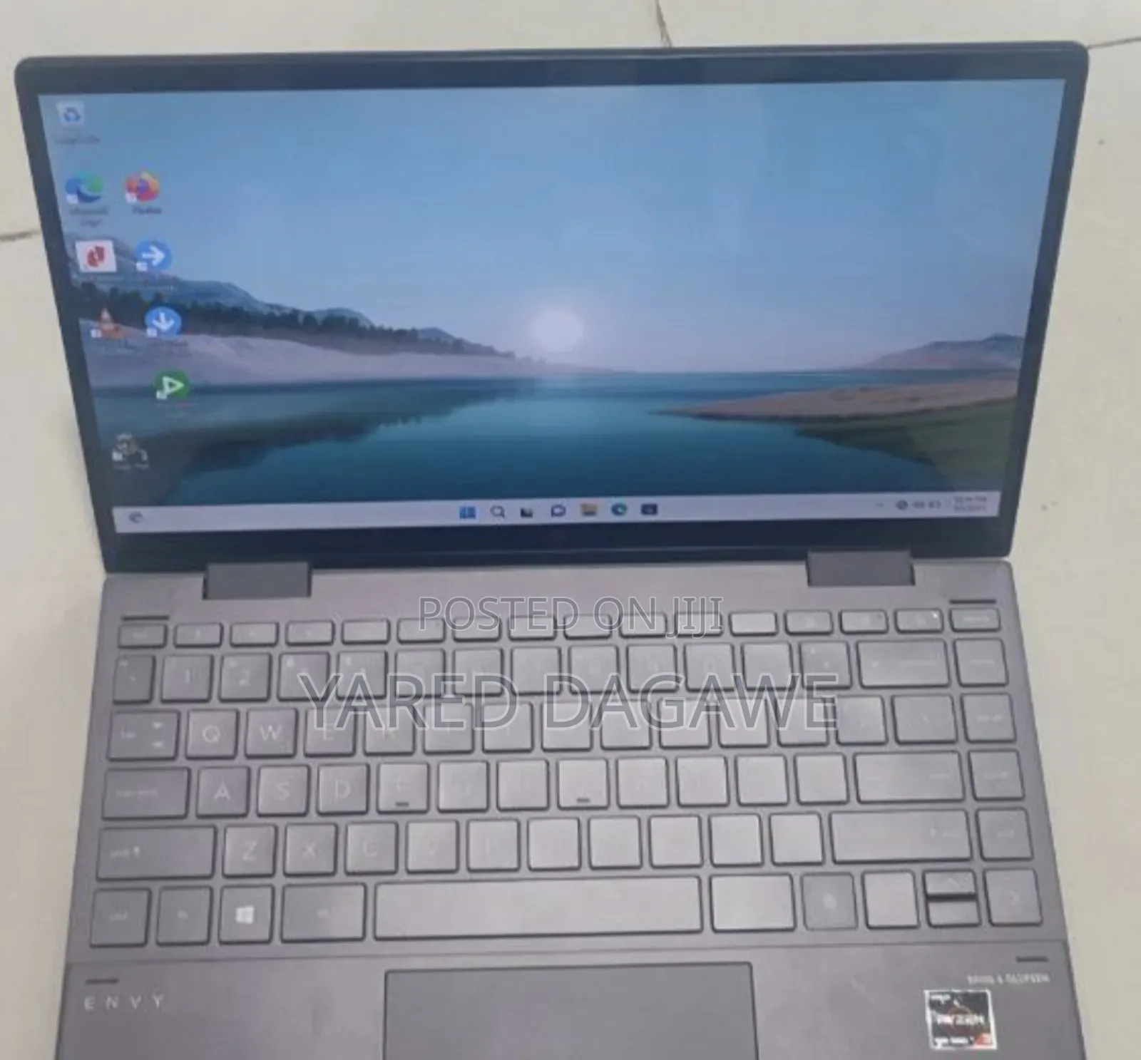New Laptop HP Envy X360 8GB AMD Ryzen 5 SSD 256GB