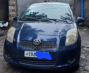 Toyota Yaris 2005 Blue