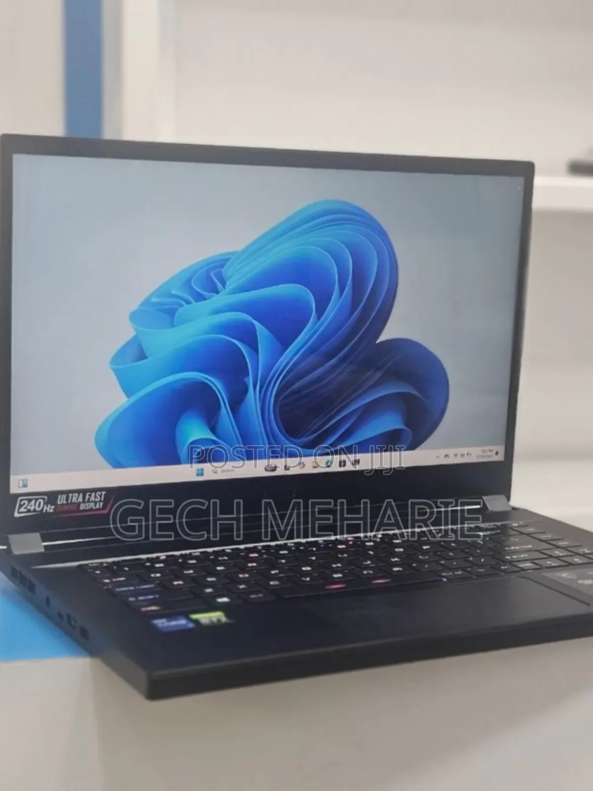 New Laptop MSI GS66 Stealth 10SGS 16GB Intel Core I7 SSD 1T