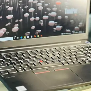 New Laptop Lenovo ThinkPad Yoga 8GB Intel Core I7 SSD 256GB