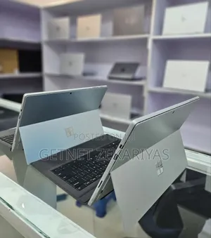 New Laptop Microsoft Surface Pro 5 8GB Intel Core I5 SSD 256GB