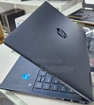 New Laptop HP Pavilion X360 8GB Intel Core I5 SSD 512GB