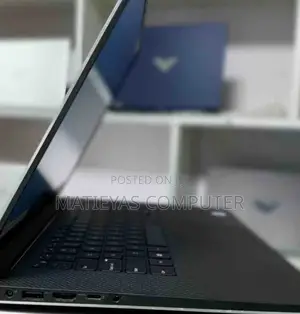 New Laptop Dell XPS 15 16GB Intel Core I7 SSD 512GB