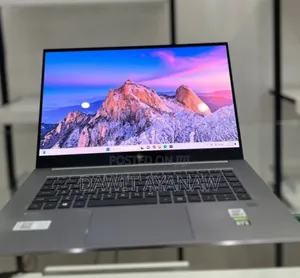 New Laptop HP ZBook 15 16GB Intel Core I7 SSD 512GB