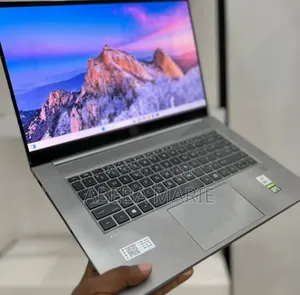 New Laptop HP ZBook 15 16GB Intel Core I7 SSD 1T