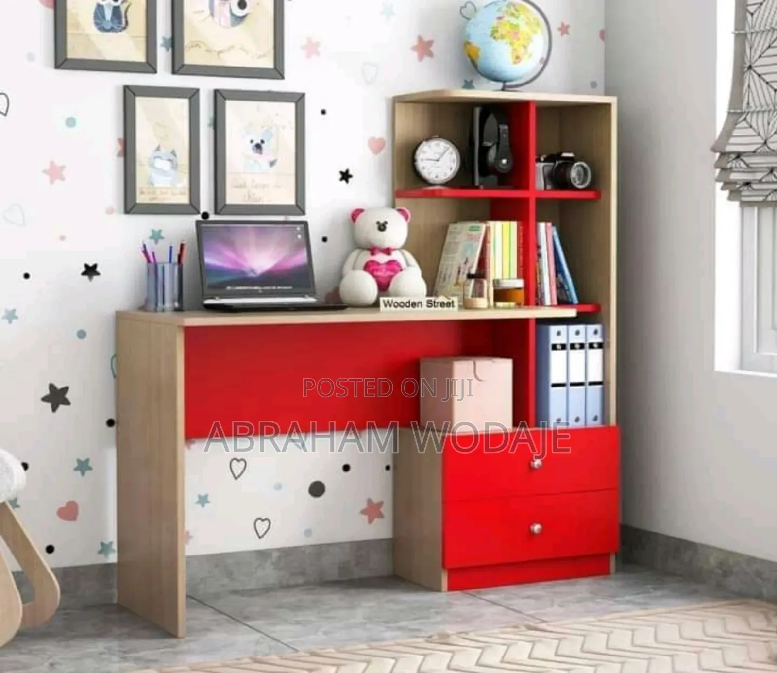 Smart Reading Table